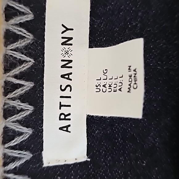 ARTISAN NY Poncho Ruana Wrap.  Large Poly Wool Blend - Picture 5 of 11